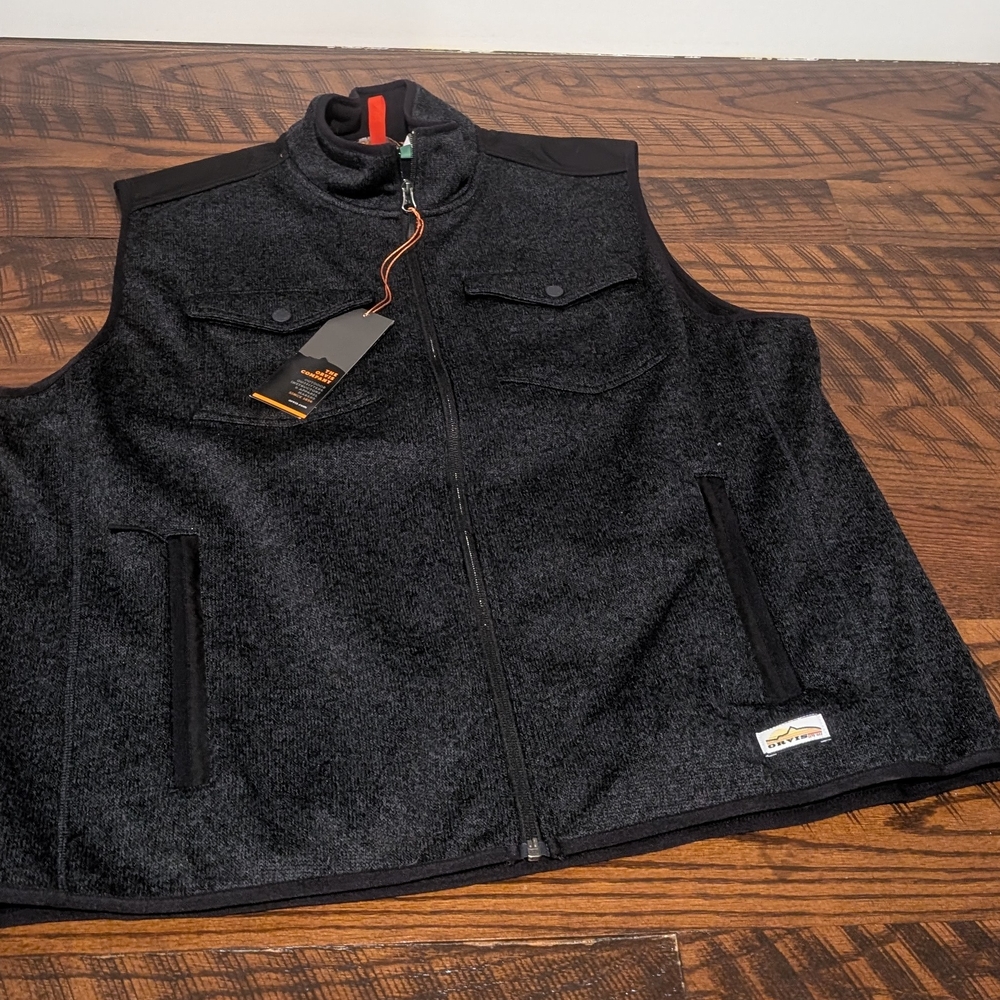 Men's Black Fleece Vest
